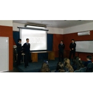 DEL PROBLEMA A LA SOLUCIÓN, charla a cargo de alumnos de 5to. año "A"